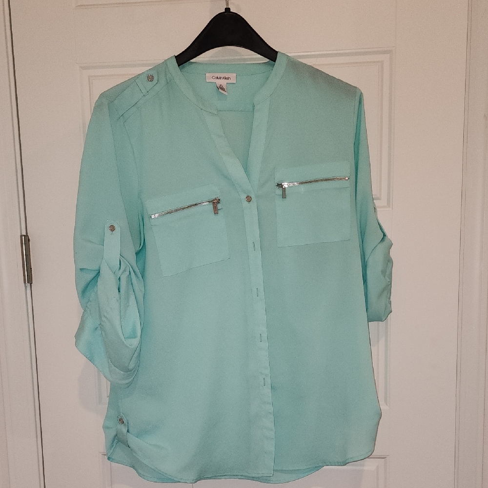 Calvin Klein Women's Light Green Blouse with Zipper Details